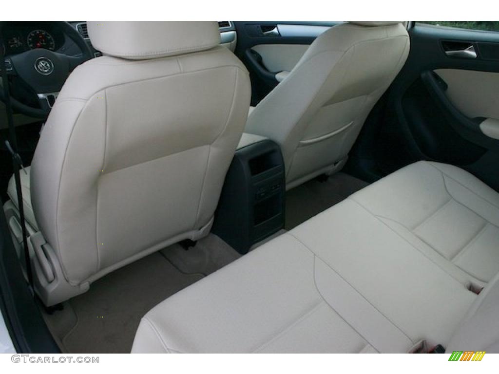 Cornsilk Beige Interior 2011 Volkswagen Jetta TDI Sedan Photo #41931152