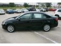 Black - Jetta SE Sedan Photo No. 4
