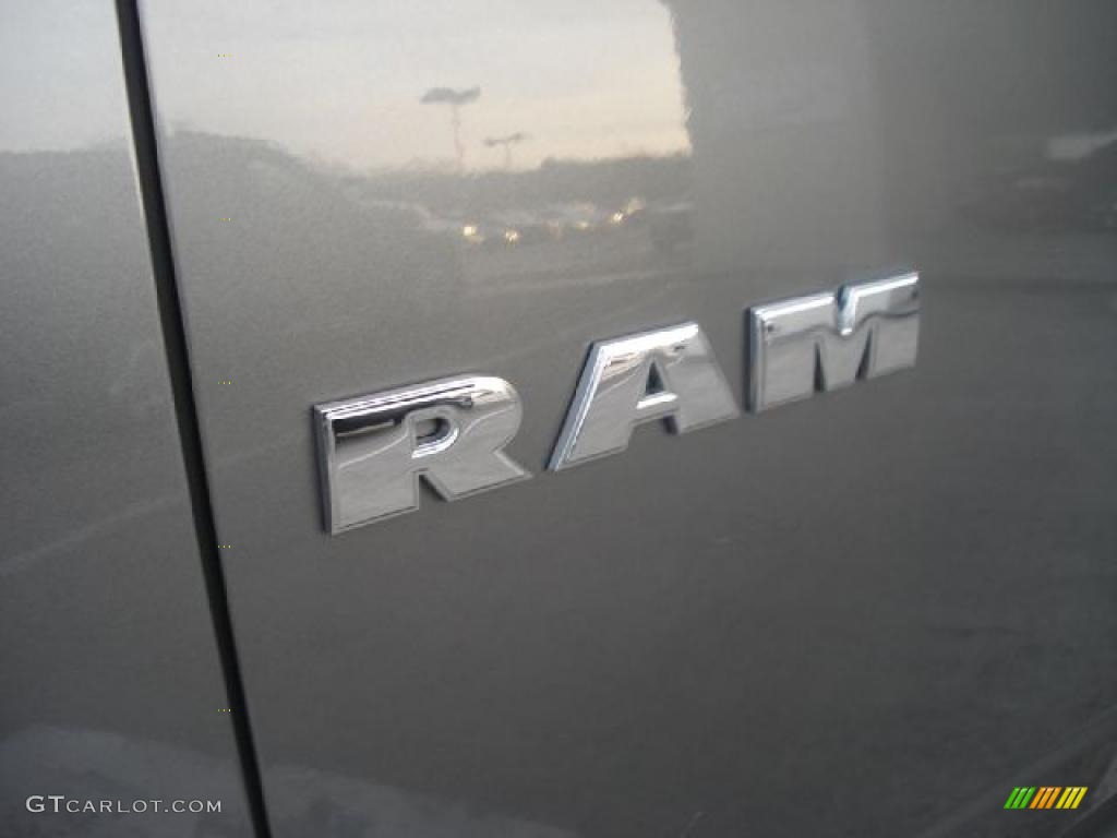 2009 Ram 1500 SLT Quad Cab - Mineral Gray Metallic / Dark Slate/Medium Graystone photo #31