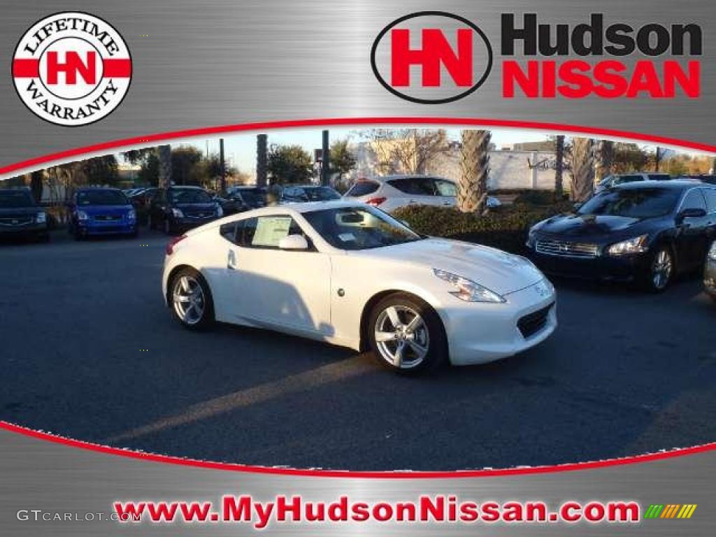 2010 370Z Touring Coupe - Pearl White / Gray Leather photo #1