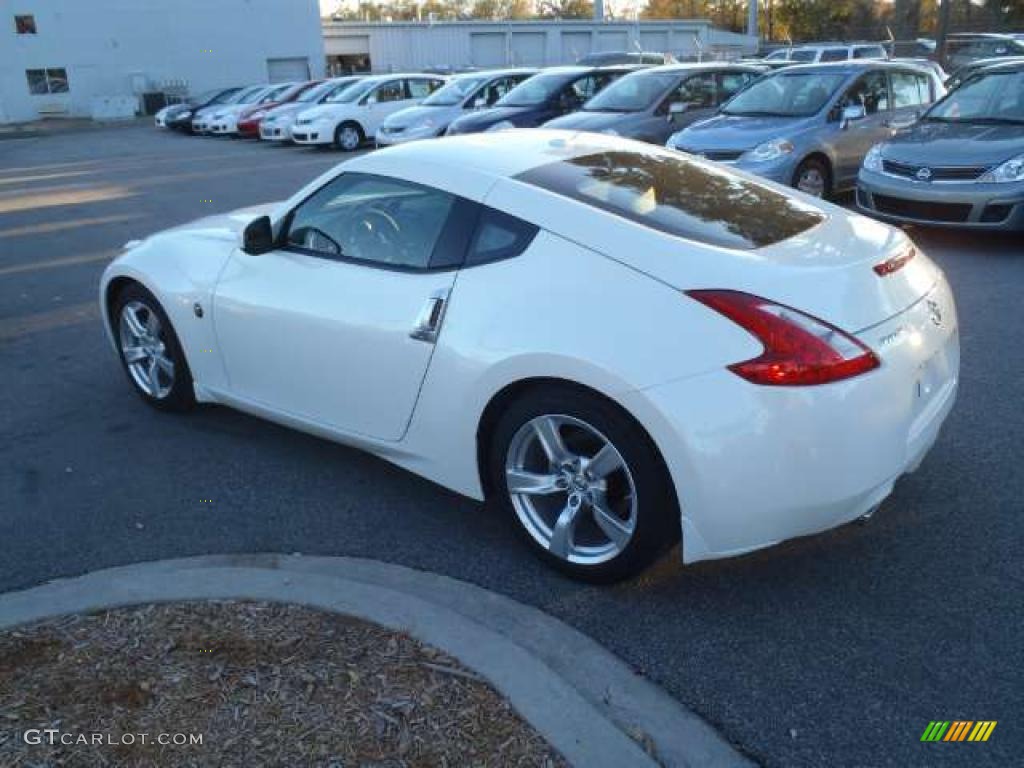 2010 370Z Touring Coupe - Pearl White / Gray Leather photo #3