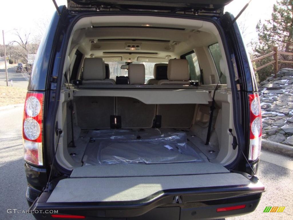 2011 Land Rover LR4 HSE LUX Trunk Photo #41940558