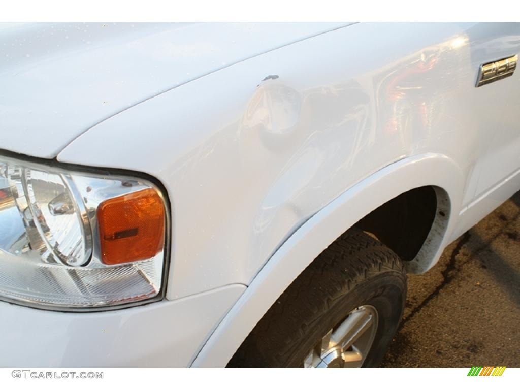 2006 F150 Lariat SuperCab 4x4 - Oxford White / Black photo #26