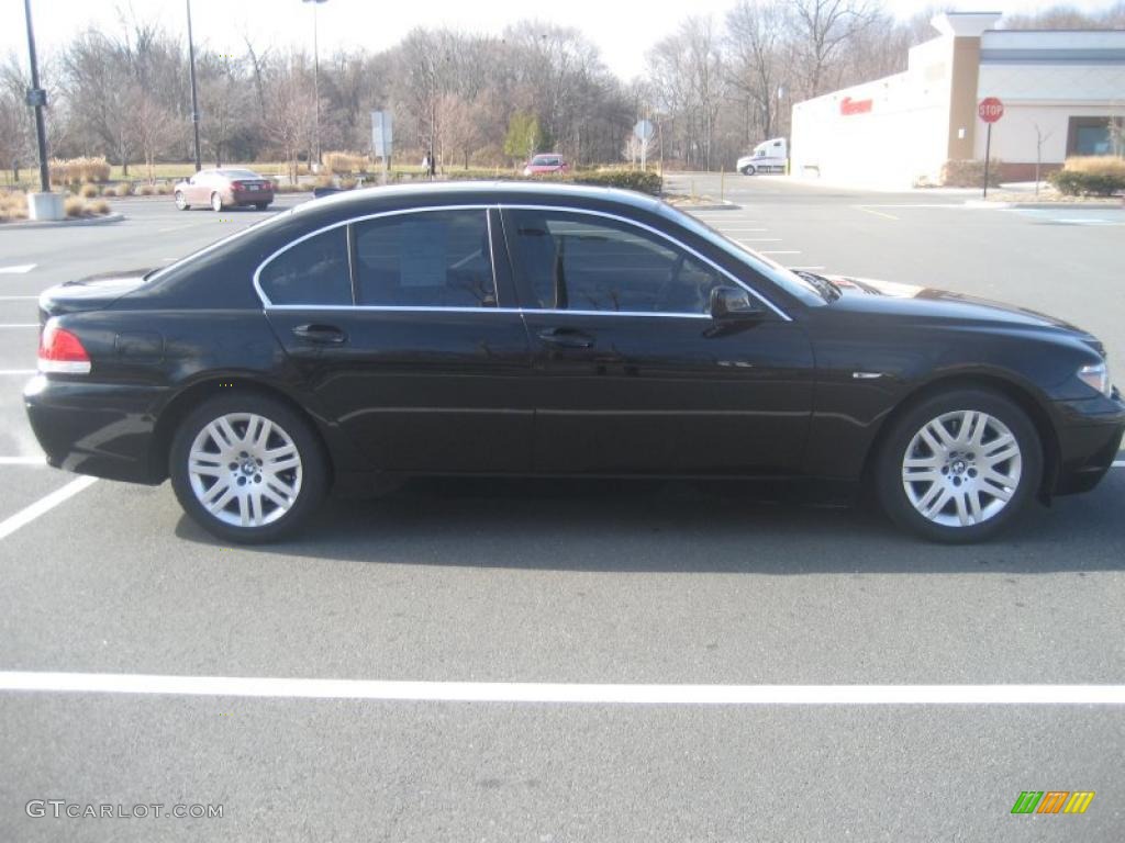 2002 7 Series 745i Sedan - Jet Black / Beige III photo #7