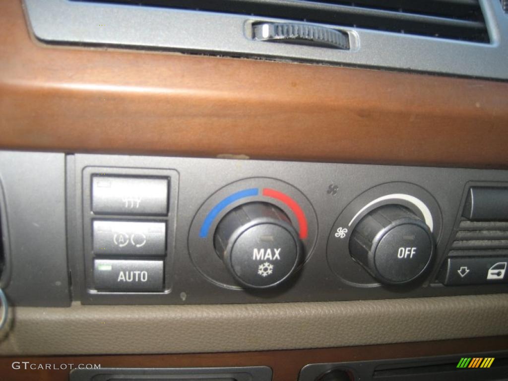 2002 7 Series 745i Sedan - Jet Black / Beige III photo #16