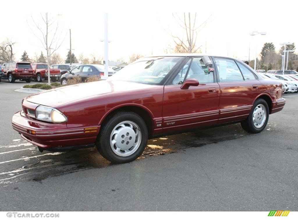 Dark Garnet Red Metallic 1992 Oldsmobile Eighty-Eight Royale LS Exterior Photo #41947010