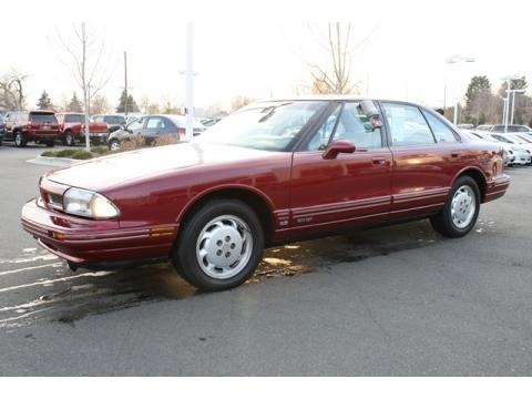 1992 Oldsmobile Eighty-Eight Royale LS Data, Info and Specs