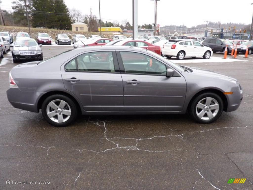 2007 Fusion SE V6 AWD - Tungsten Grey Metallic / Light Stone photo #5