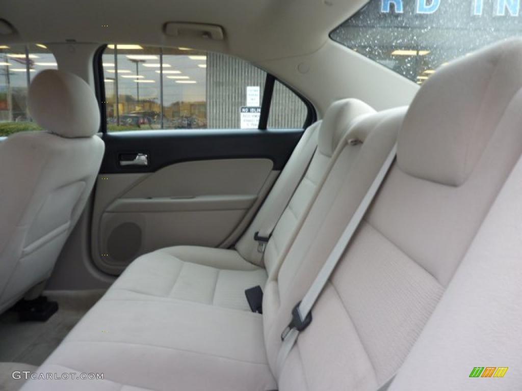2007 Fusion SE V6 AWD - Tungsten Grey Metallic / Light Stone photo #13