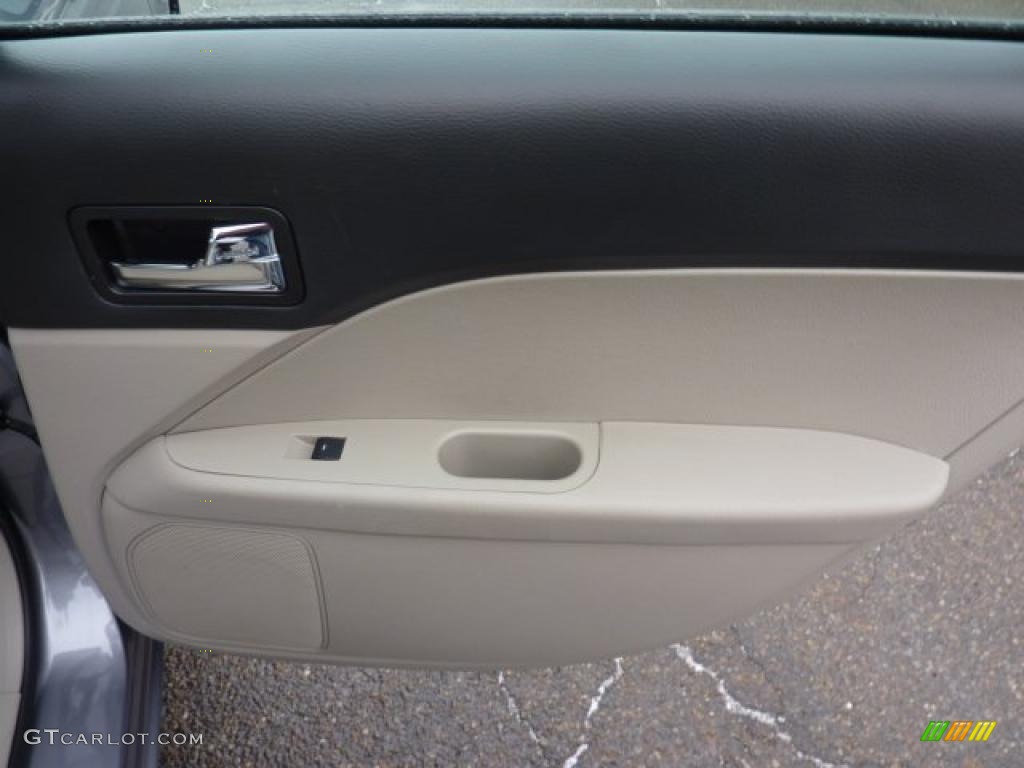 2007 Fusion SE V6 AWD - Tungsten Grey Metallic / Light Stone photo #19