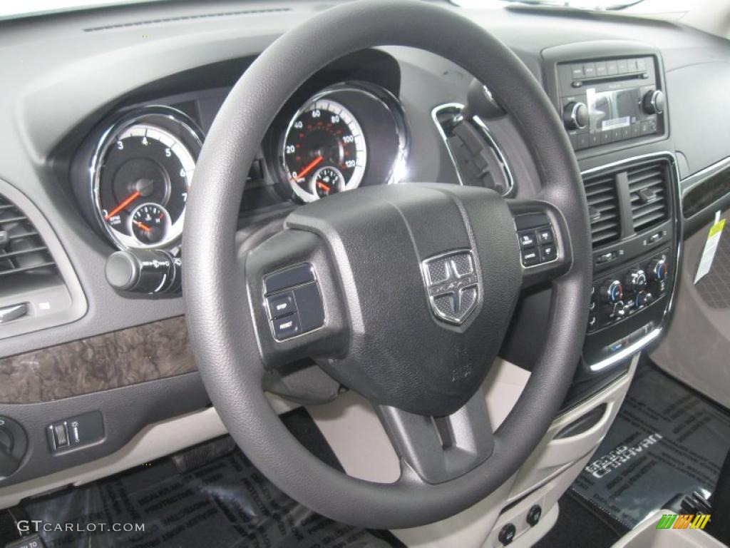 2011 Dodge Grand Caravan Mainstreet Black/Light Graystone Steering Wheel Photo #41948267