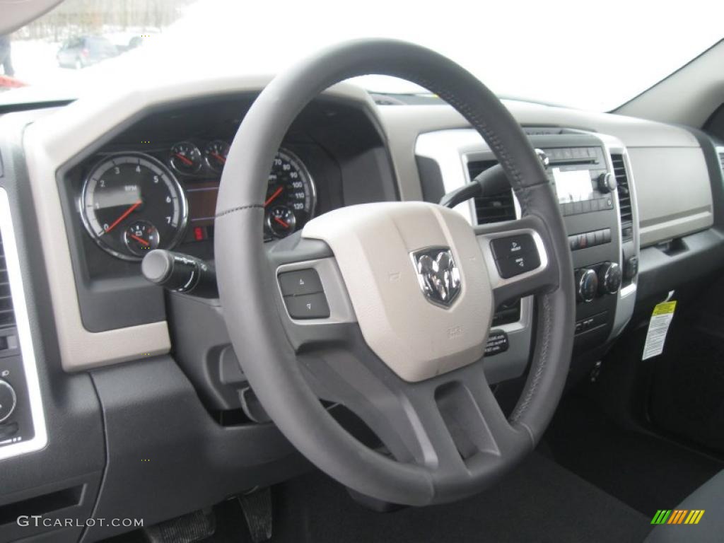 2011 Ram 1500 ST Quad Cab 4x4 - Brilliant Black Crystal Pearl / Dark Slate Gray/Medium Graystone photo #6