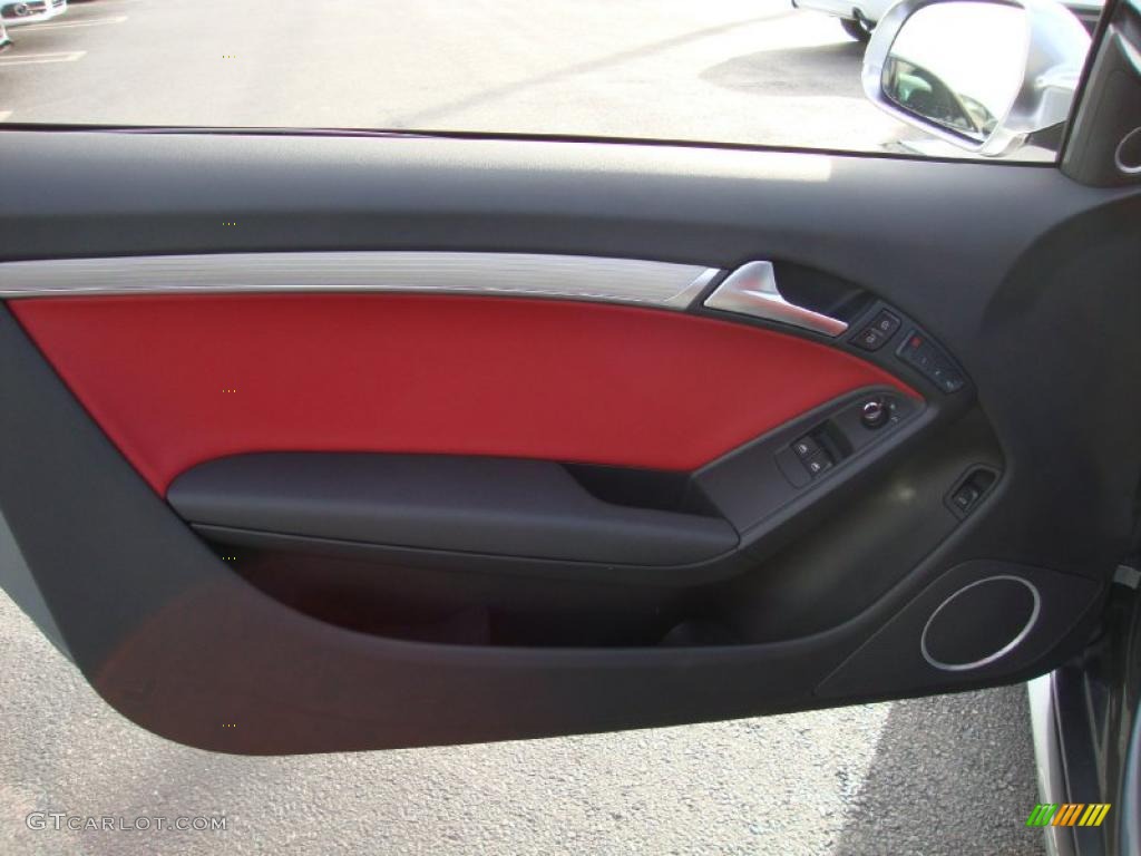 2011 S5 4.2 FSI quattro Coupe - Quartz Grey Metallic / Black/Magma Red Silk Nappa Leather photo #13