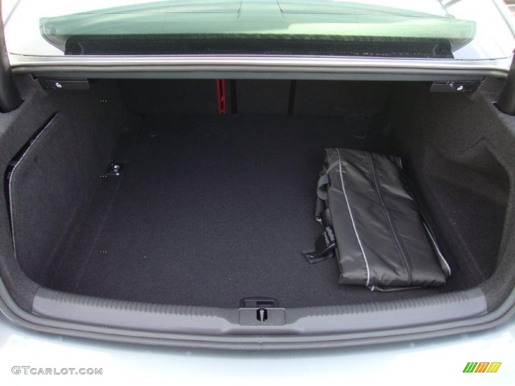 2011 Audi S5 4.2 FSI quattro Coupe Trunk Photo #41952692