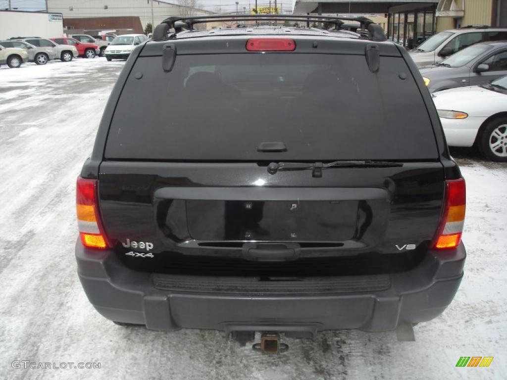 2003 Grand Cherokee Laredo 4x4 - Brilliant Black / Dark Slate Gray photo #3