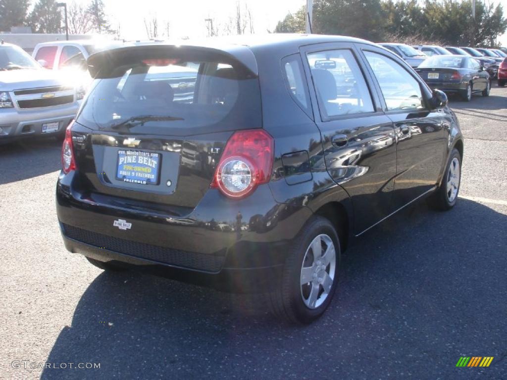 2010 Aveo Aveo5 LT - Black Granite / Charcoal photo #4