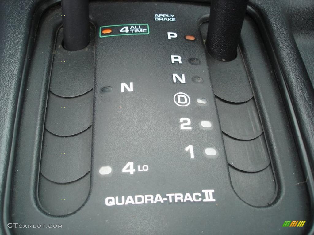 2003 Grand Cherokee Laredo 4x4 - Brilliant Black / Dark Slate Gray photo #12