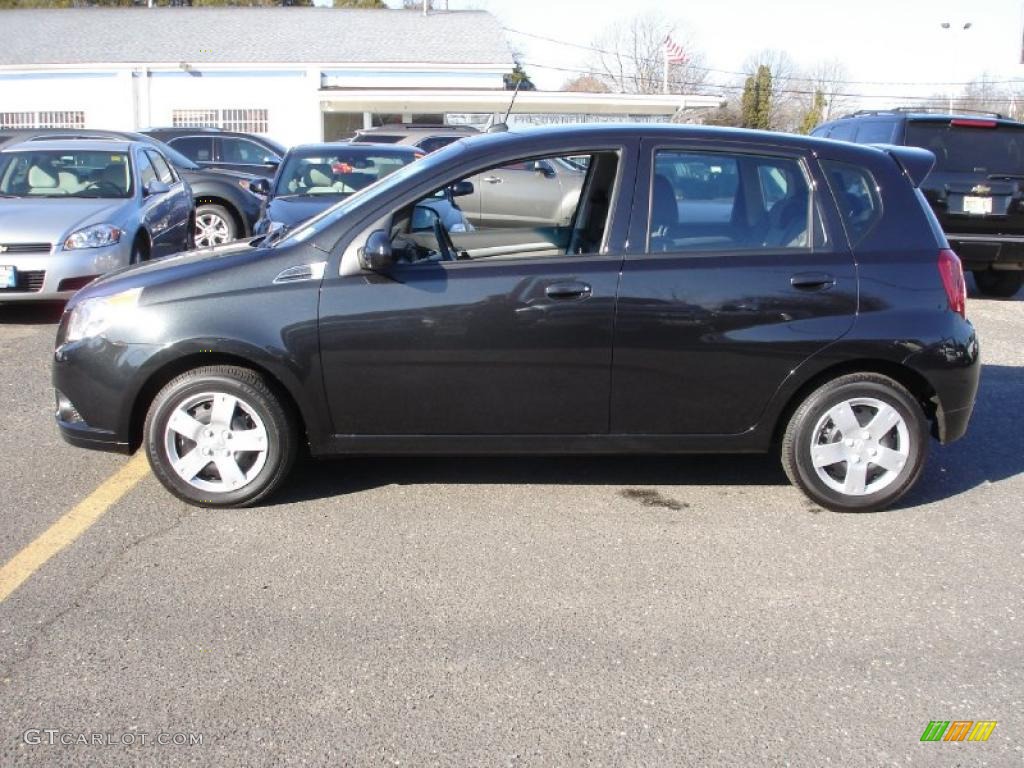2010 Aveo Aveo5 LT - Black Granite / Charcoal photo #9