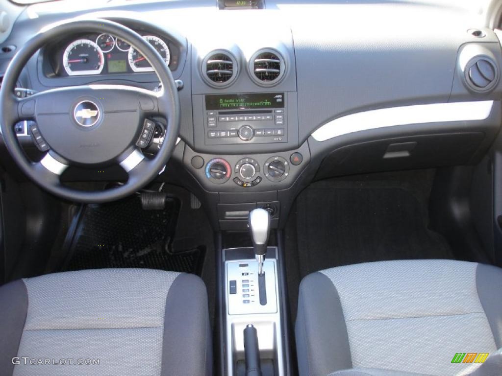 2010 Aveo Aveo5 LT - Black Granite / Charcoal photo #12