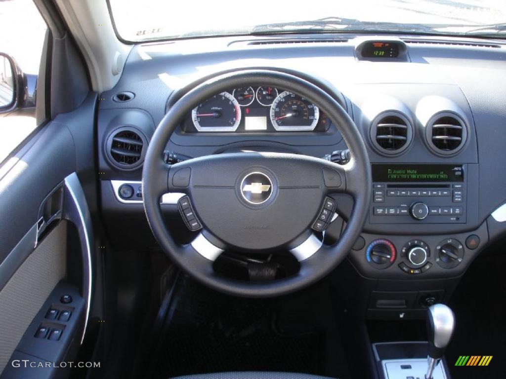 2010 Aveo Aveo5 LT - Black Granite / Charcoal photo #13
