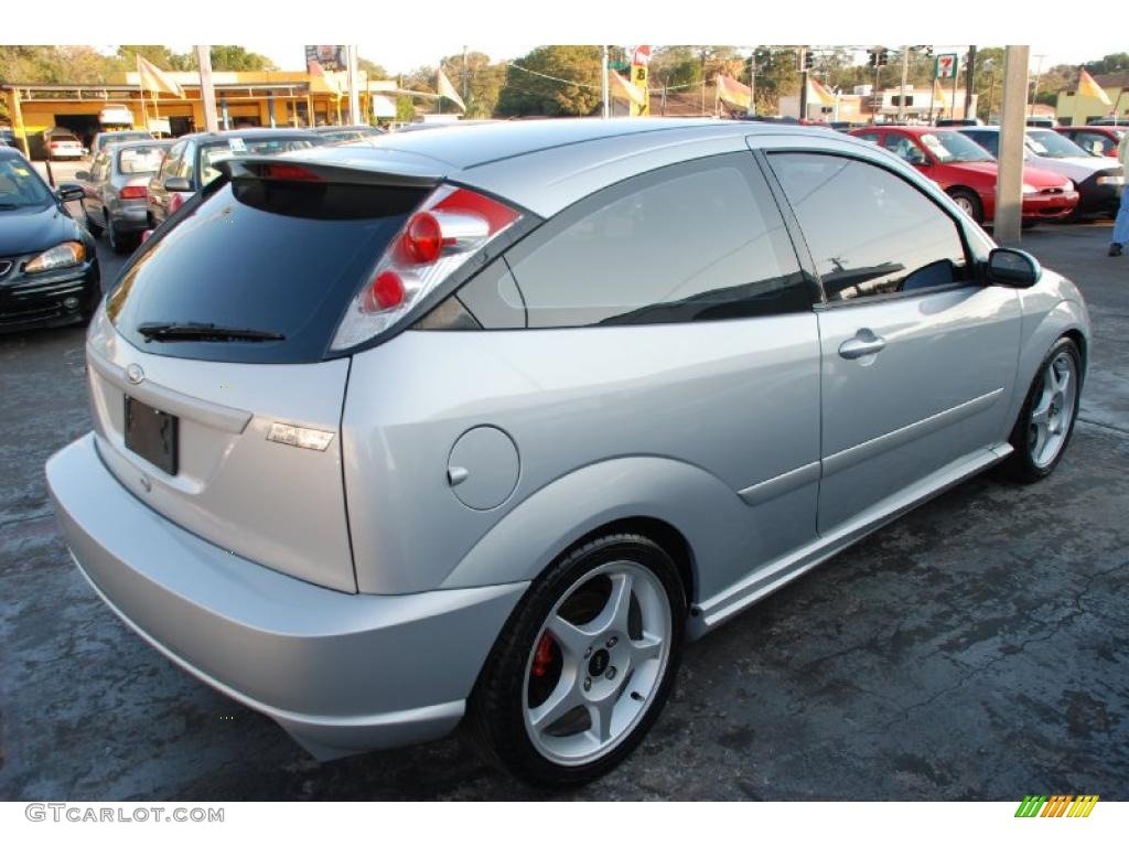 CD Silver Metallic 2002 Ford Focus SVT Coupe Exterior Photo #41955140