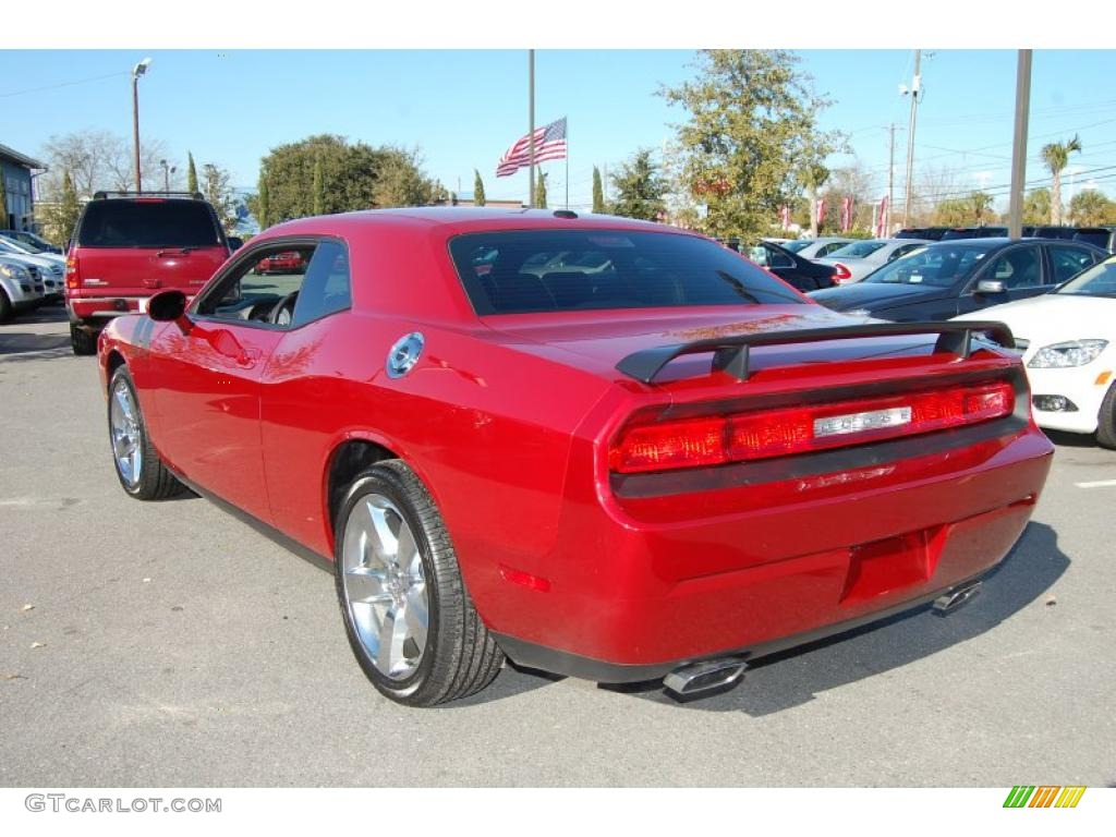 Inferno Red Crystal Pearl 2010 Dodge Challenger R/T Exterior Photo #41956616