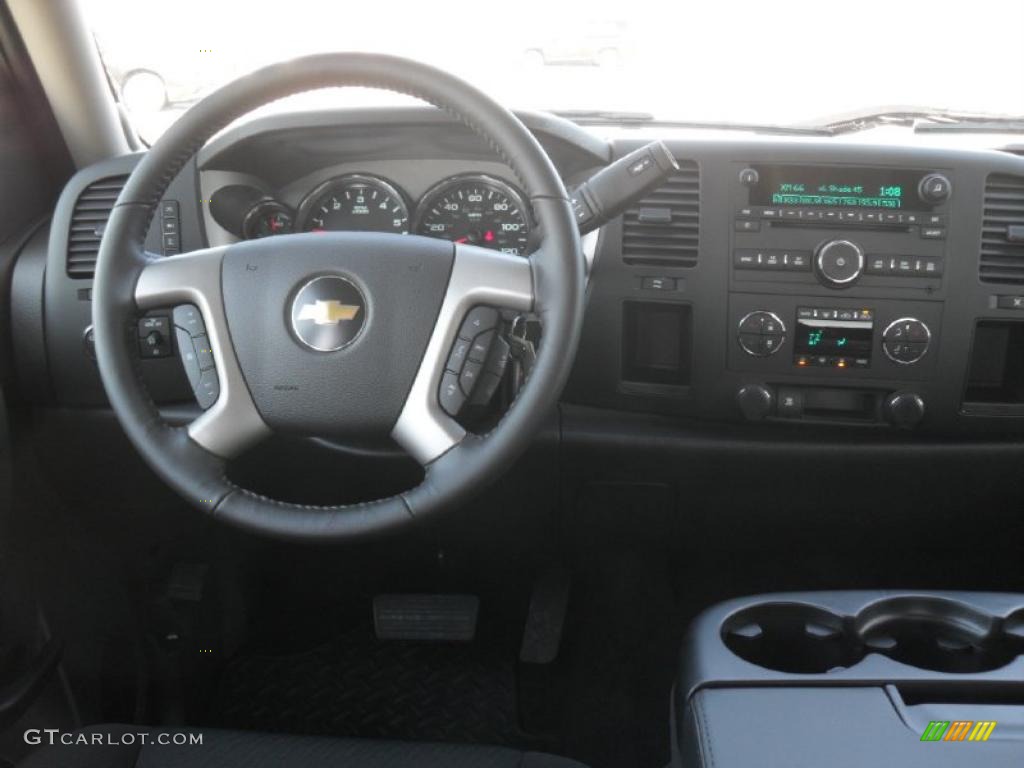 2011 Silverado 1500 LT Crew Cab - Sheer Silver Metallic / Ebony photo #15