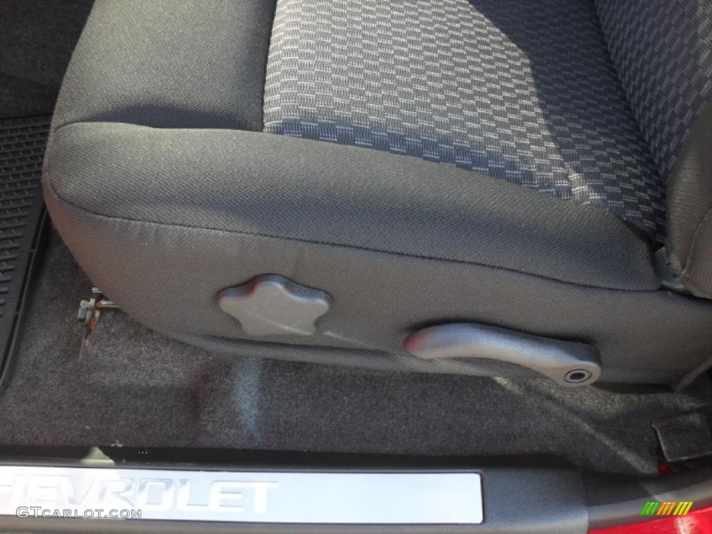 2011 Colorado LT Crew Cab - Victory Red / Ebony photo #8