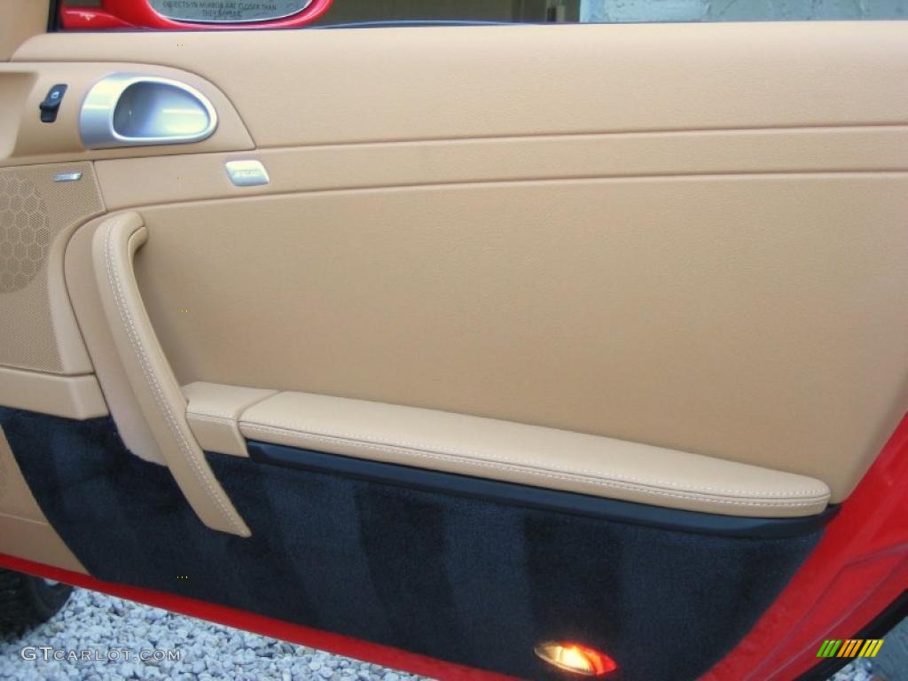 2009 911 Targa 4 - Guards Red / Sand Beige photo #32