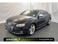 Brilliant Black - S5 4.2 quattro Photo No. 1