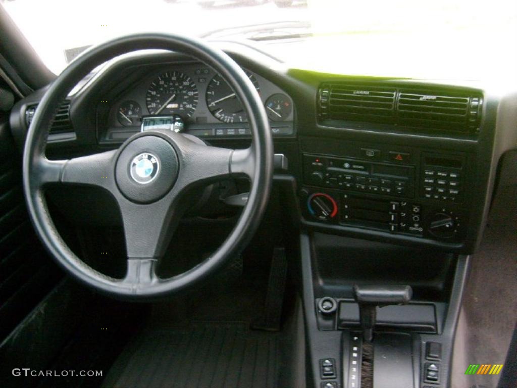 1989 BMW 3 Series 325i Convertible Black Dashboard Photo #41965524