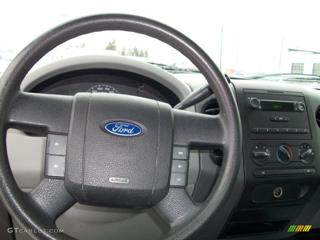 2006 F150 XL Regular Cab - Oxford White / Medium Flint photo #5