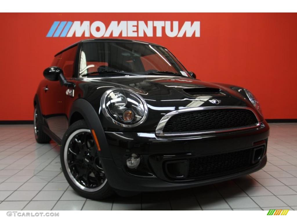 Midnight Black Metallic Mini Cooper