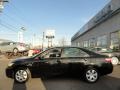 Black - Camry LE Photo No. 3