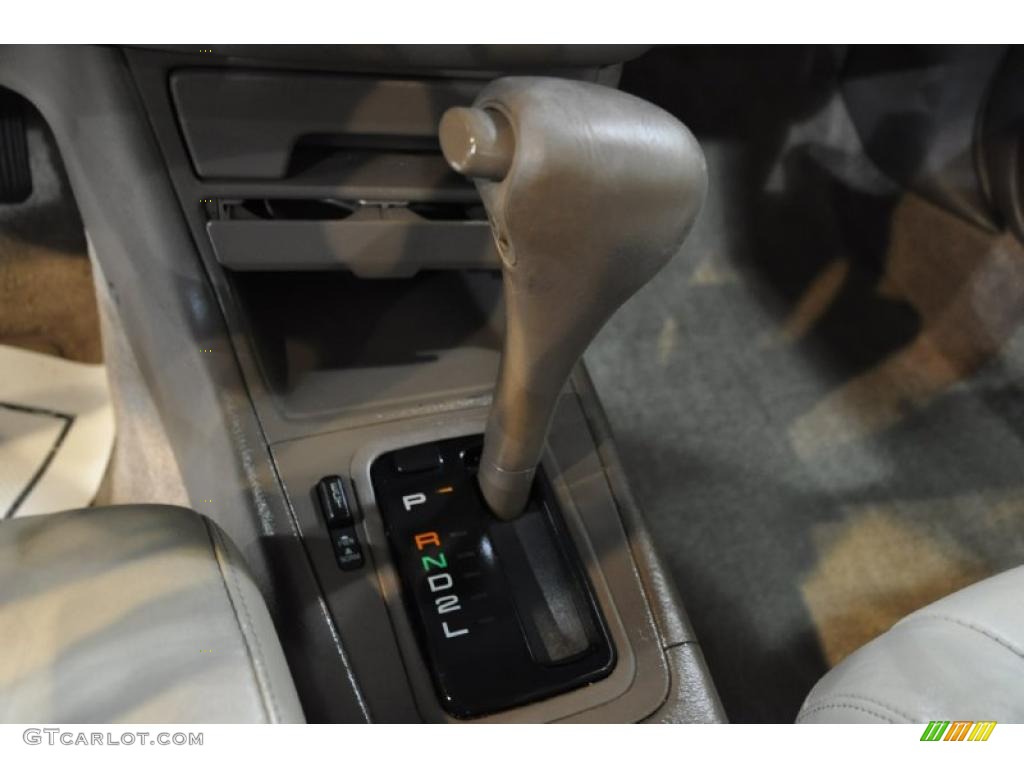 1996 Camry LE Sedan - Dark Emerald Green Metallic / Beige photo #13
