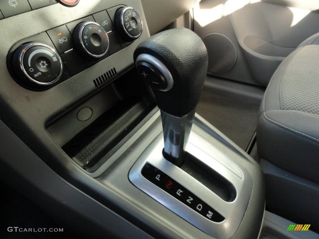 2010 Saturn VUE XR V6 6 Speed Automatic Transmission Photo #41976835