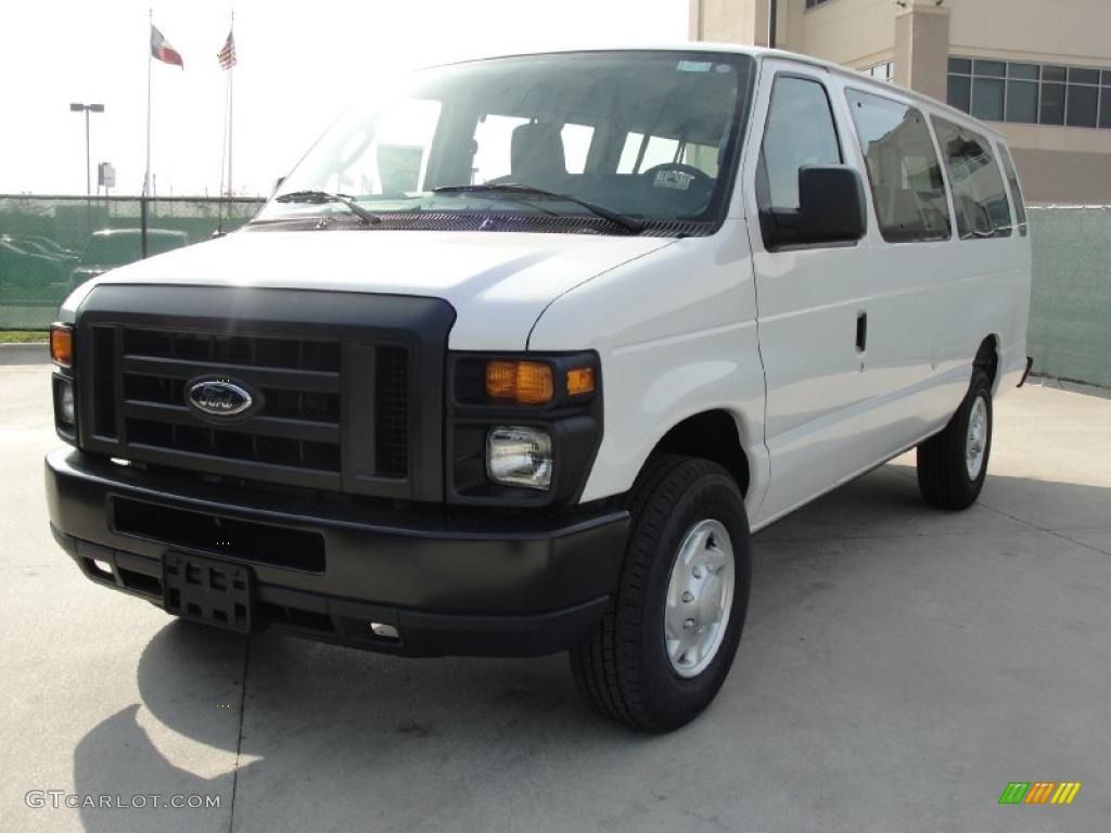 Oxford White 2011 Ford E Series Van E350 XL Extended Passenger Exterior Photo #41977667
