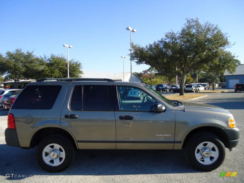 2004 Explorer XLS - Mineral Grey Metallic / Medium Parchment photo #13