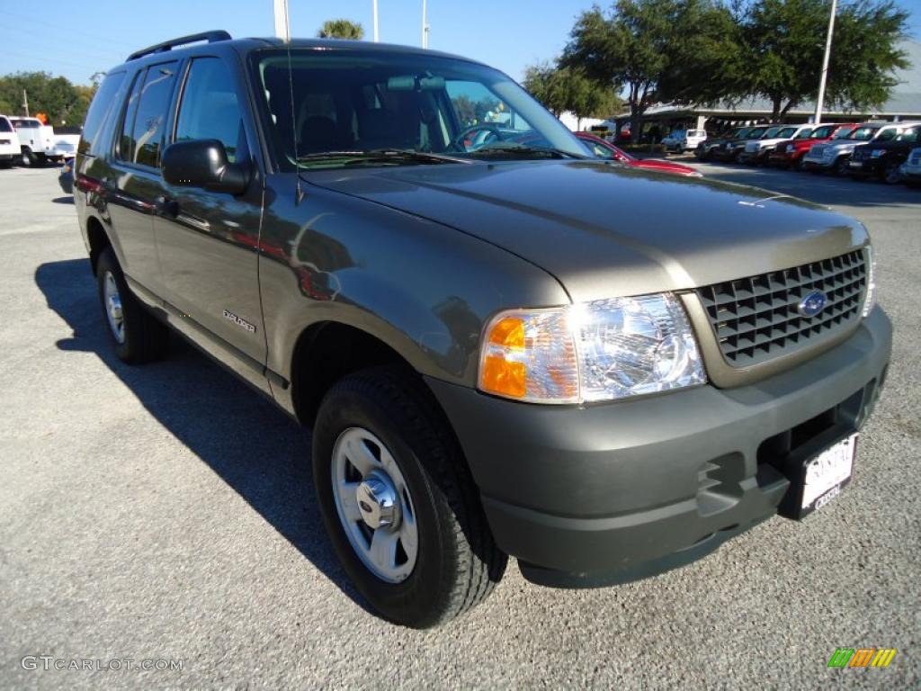 2004 Explorer XLS - Mineral Grey Metallic / Medium Parchment photo #14