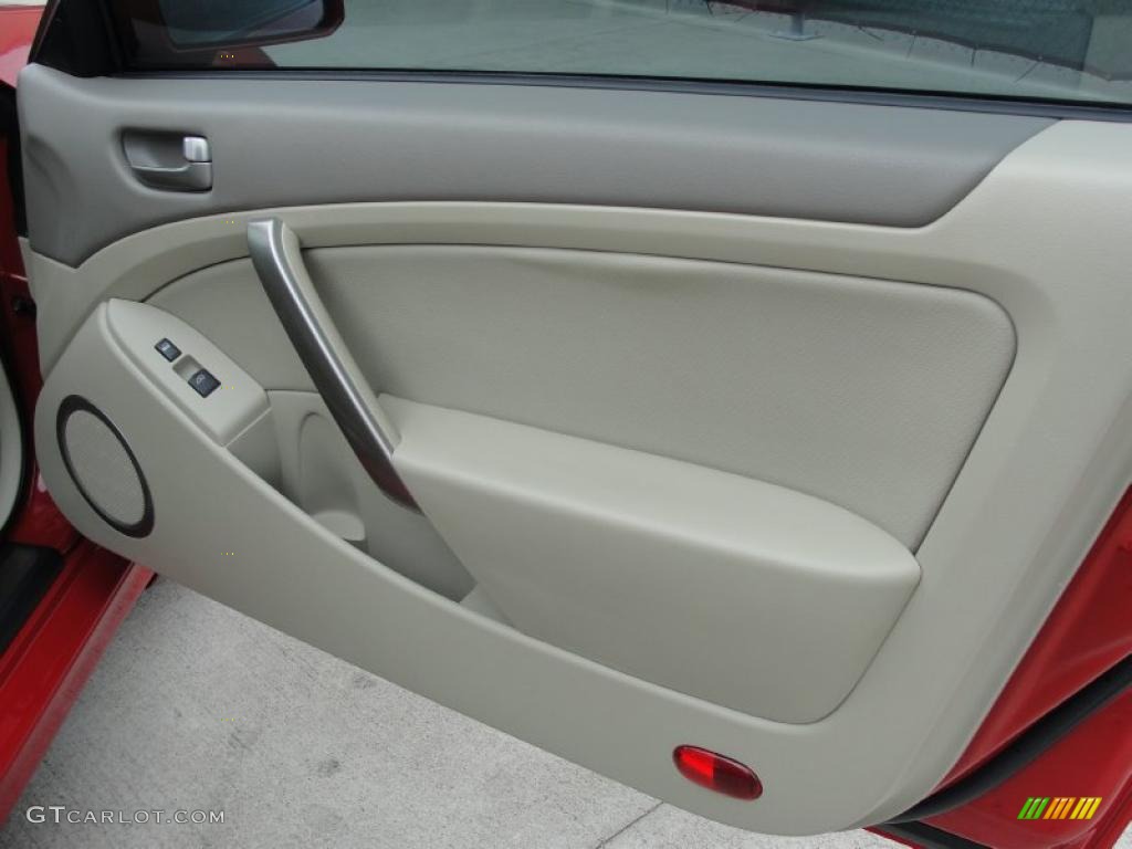 2004 G 35 Coupe - Laser Red / Willow photo #26