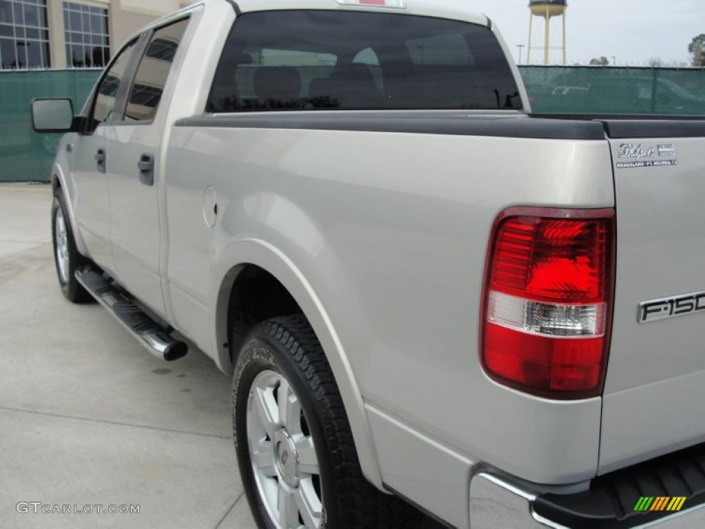 2006 F150 Lariat SuperCrew - Smokestone Metallic / Black photo #5