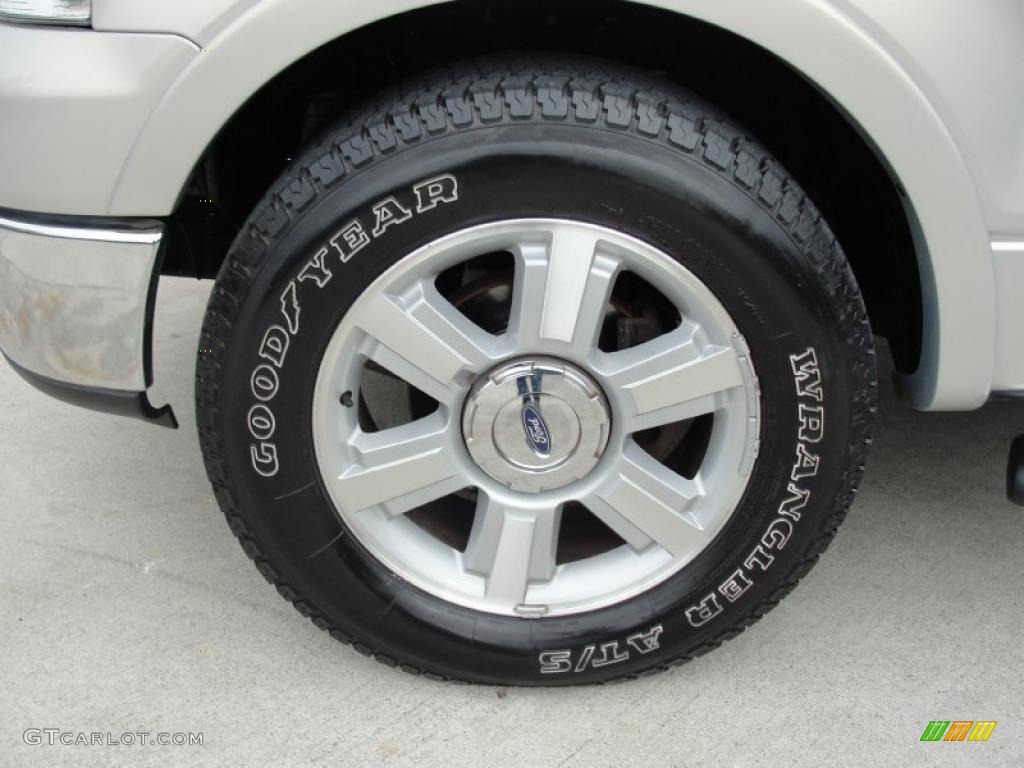 2006 F150 Lariat SuperCrew - Smokestone Metallic / Black photo #12