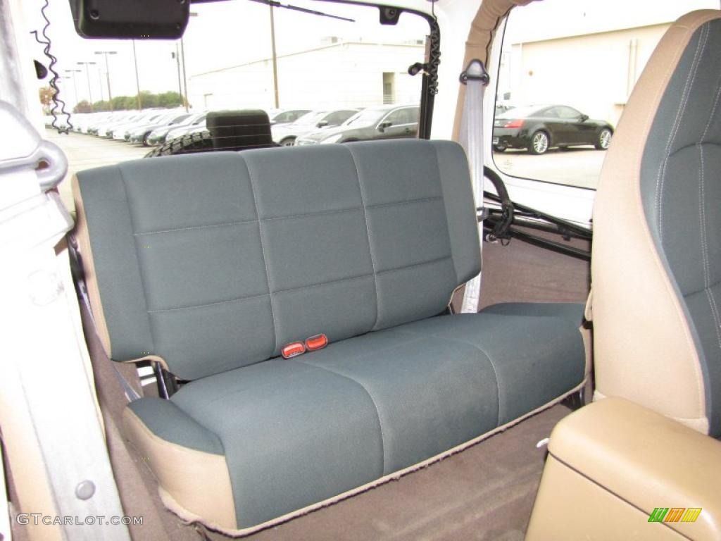1999 Wrangler Sahara 4x4 - Stone White / Camel/Dark Green photo #11