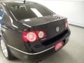 Deep Black - Passat Komfort Sedan Photo No. 9