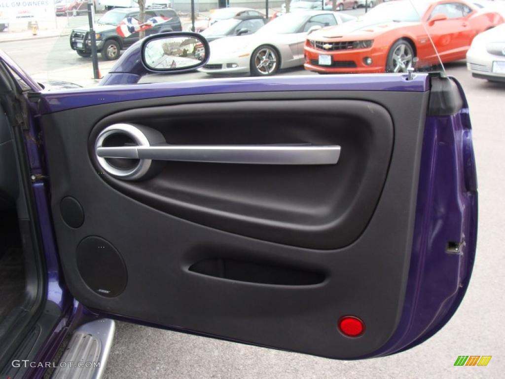 2004 Chevrolet SSR Standard SSR Model Ebony Door Panel Photo #41993343