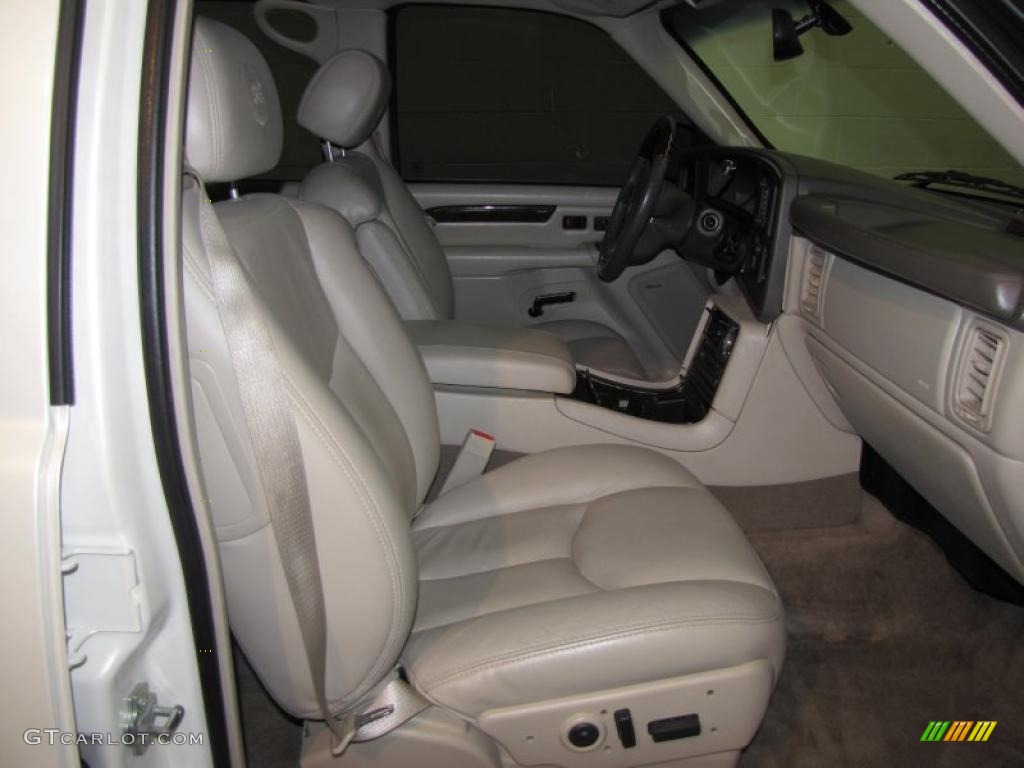 2006 Escalade ESV AWD - White Diamond / Shale photo #12