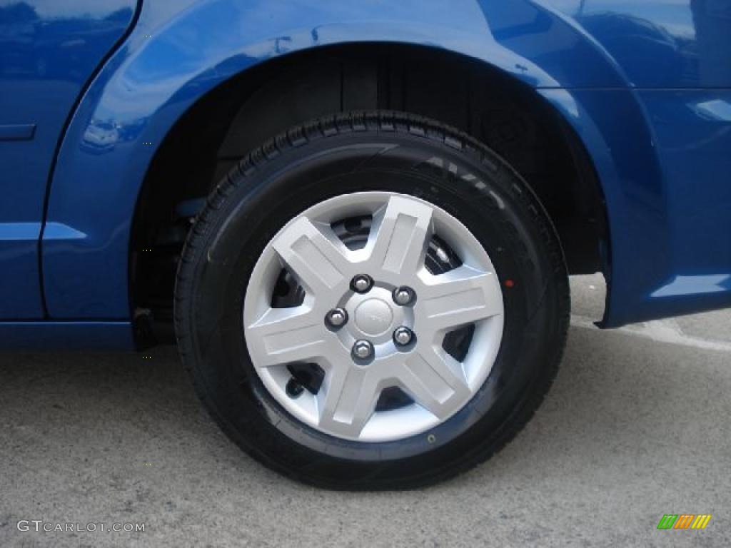 2011 Dodge Grand Caravan Express Wheel Photo #41999768