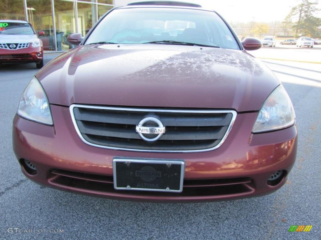 2002 Altima 2.5 S - Nouveau Ruby / Charcoal Black photo #8