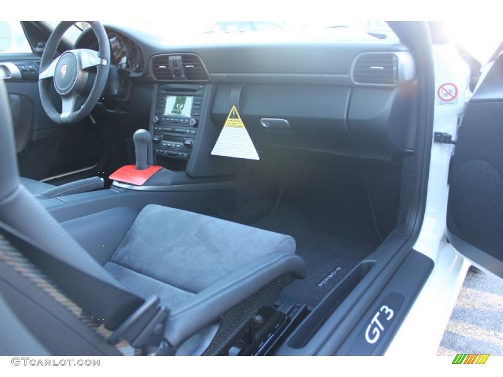 Black w/Alcantara Interior 2011 Porsche 911 GT3 Photo #42007116