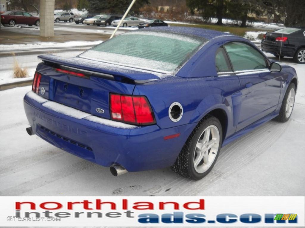 2004 Mustang GT Coupe - Sonic Blue Metallic / Dark Charcoal photo #2